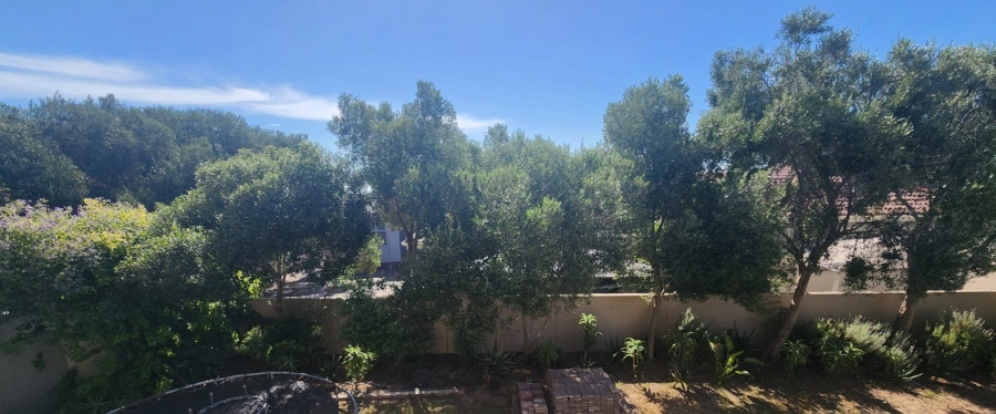 To Let 1 Bedroom Property for Rent in Myburgh Park Western Cape